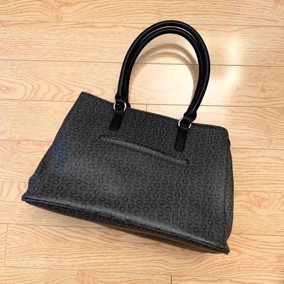 G by GUESS Women's Robin Carryall Shoulder Purse - Picture 5 of 7